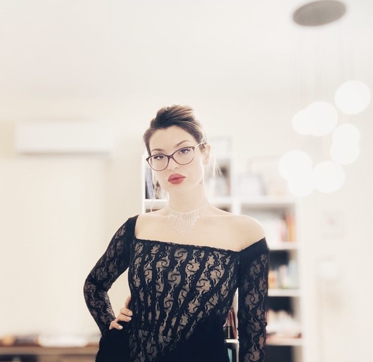 Александра Иванова